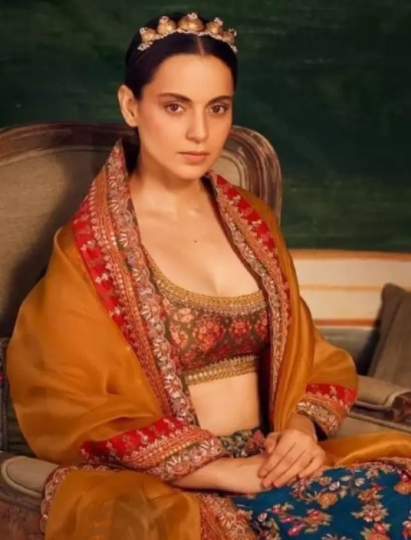 Kangana unveils 'Razakar' trailer; calls herself big fan of Sardar Patel