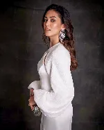 Mira Rajput sports jewellery designer Falguni Mehta's jadau for Mumbai fashion show