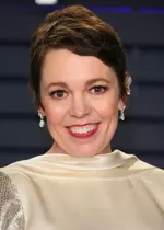 Olivia Colman says she would be paid more if she was a man