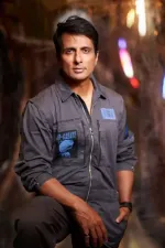 Sonu Sood teases fans with update on 'Fateh', says be ready